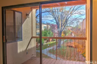 Photo #3: 230013125 Listing