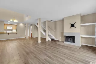 Photo #1: 230013162 Listing