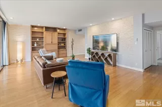 Photo #6: 230013218 Listing