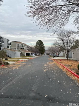 Photo #2: 230013522 Listing 