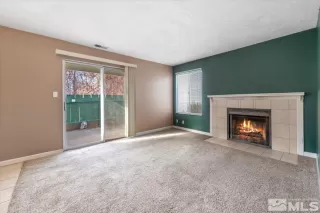 Photo #4: 230013527 Listing