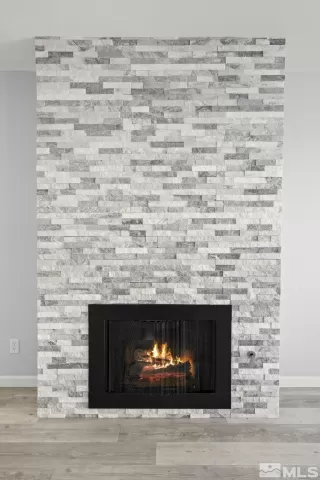 Photo #5: 230013537 Listing 