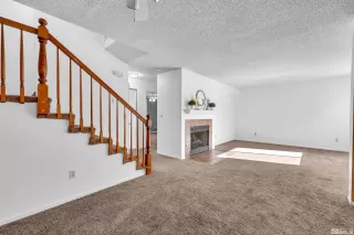 Photo #5: 230013538 Listing 