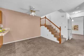 Photo #6: 230013538 Listing 