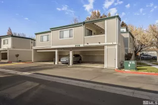 Photo #2: 230013591 Listing 