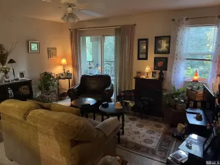Photo #3: 230013660 Listing