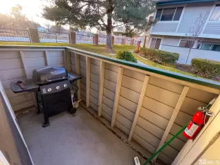 Photo #2: 230013686 Listing 