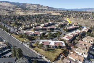 Photo #2: 230013730 Listing 