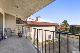 Photo #3: 230013730 Listing 