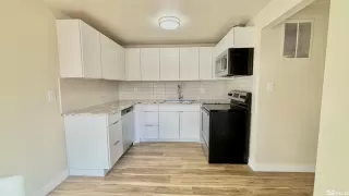 Photo #6: 230013835 Listing