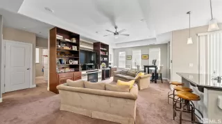 Photo #5: 230013855 Listing