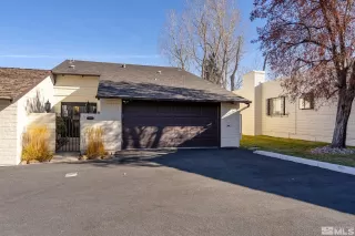 Photo #1: 230013863 Listing 