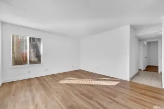 Photo #6: 230013978 Listing