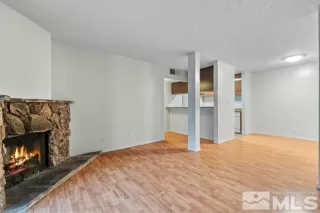 Photo #5: 230014078 Listing 