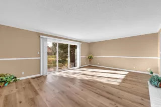 Photo #2: 230014139 Listing