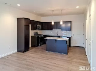 Photo #2: 230014145 Listing 