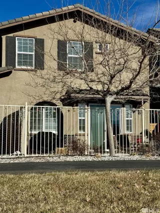 Photo #3: 230014155 Listing