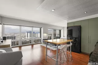 Photo #2: 230014179 Listing