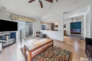 Photo #5: 230014258 Listing