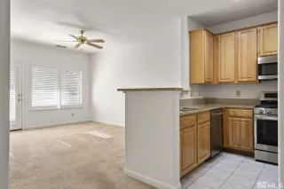 Photo #2: 230014277 Listing 