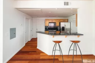 Photo #2: 230014311 Listing