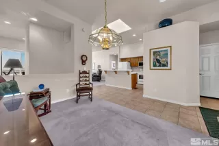 Photo #4: 240000136 Listing