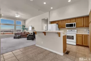 Photo #5: 240000136 Listing