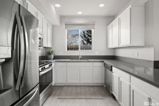 Photo #5: 240000172 Listing