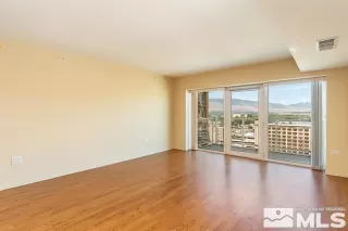 Photo #5: 240000179 Listing 