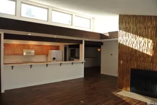 Photo #5: 240000273 Listing 