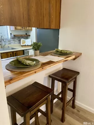 Photo #4: 240000303 Listing