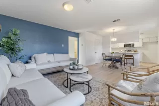 Photo #4: 240000317 Listing