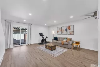 Photo #2: 240000330 Listing