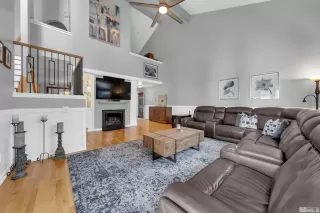 Photo #3: 240000338 Listing 