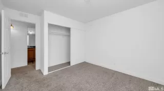 Photo #3: 240000398 Listing