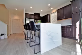 Photo #3: 240000427 Listing 