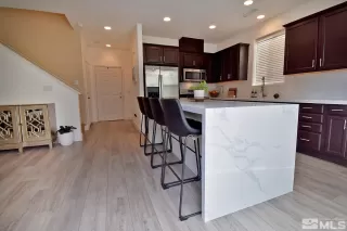 Photo #4: 240000427 Listing 