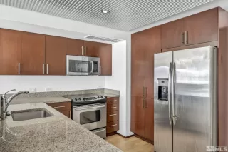 Photo #4: 240000441 Listing