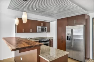 Photo #5: 240000441 Listing