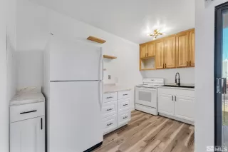 Photo #5: 240000474 Listing