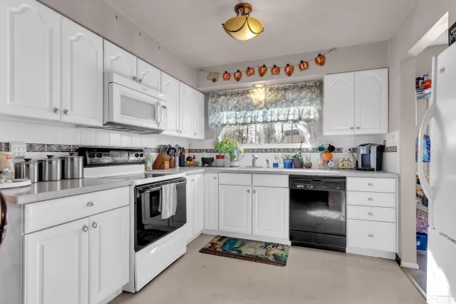 MLS: 240000482 Condo For Sale