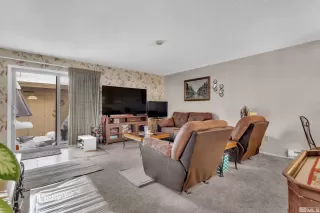 Photo #3: 240000482 Listing