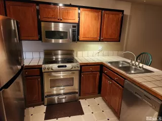 Photo #2: 240000498 Listing