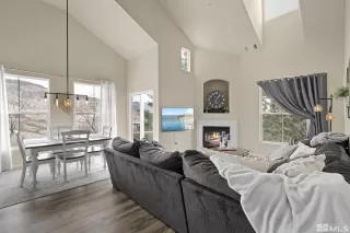 Photo #3: 240000577 Listing 