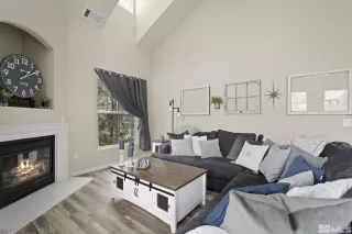 Photo #4: 240000577 Listing 