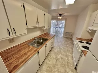 Photo #3: 240000591 Listing