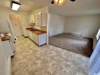 Photo #5: 240000591 Listing