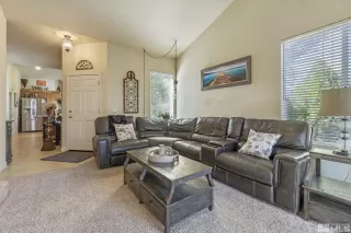 Photo #4: 240000631 Listing