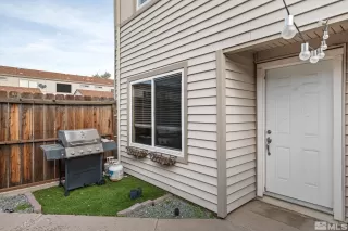 Photo #2: 240000636 Listing