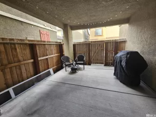 Photo #5: 240000664 Listing 